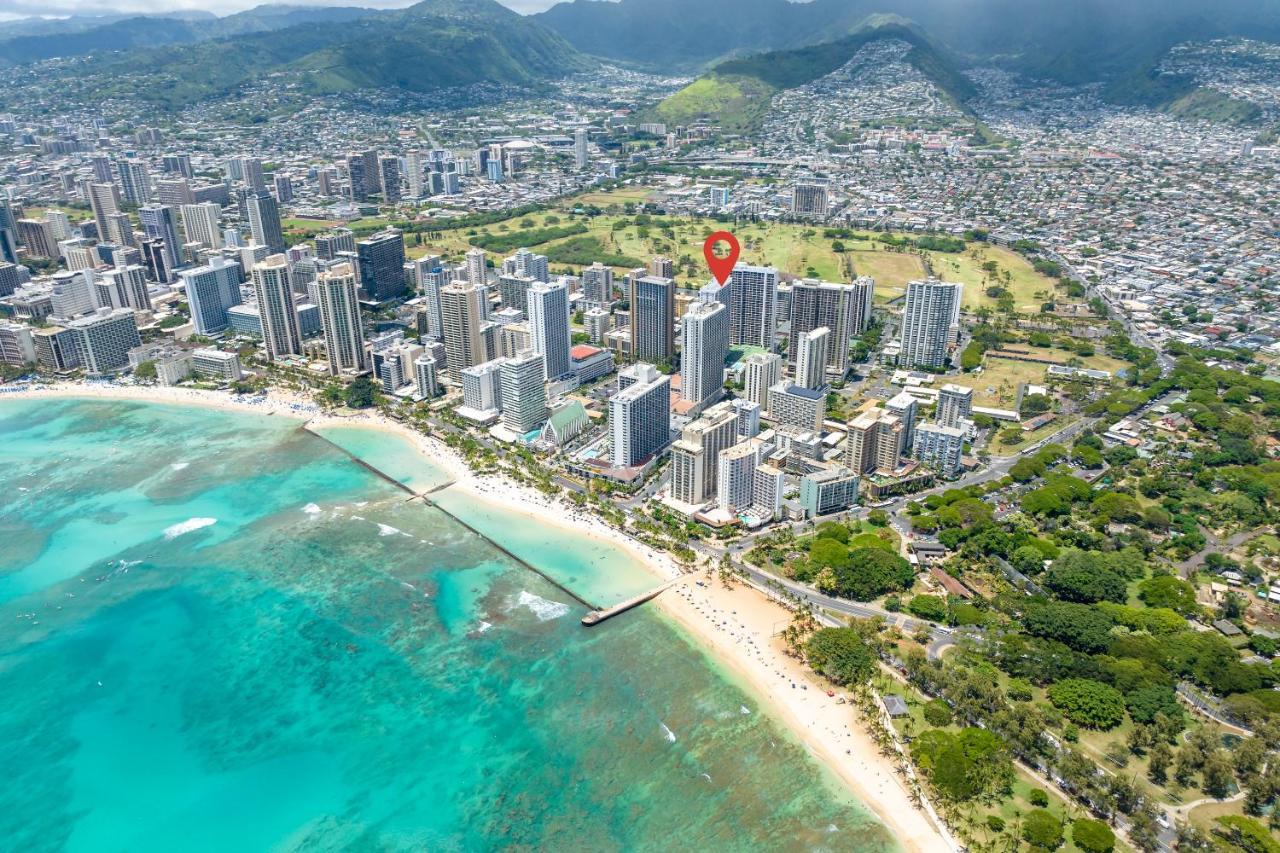 Апартаменты Waikiki Banyan W-Ocean Views With Free Parking! Гонолулу Экстерьер фото