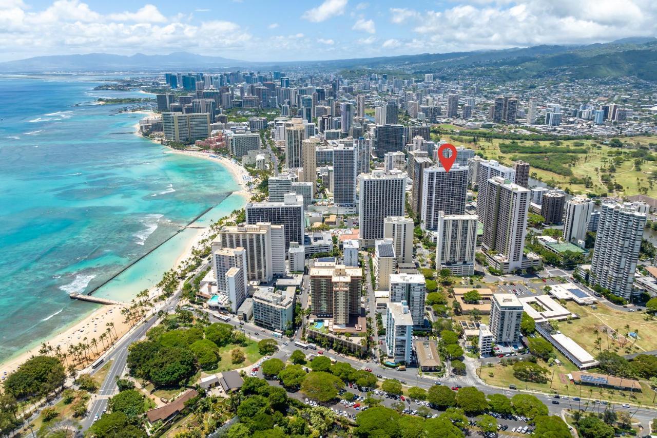 Апартаменты Waikiki Banyan W-Ocean Views With Free Parking! Гонолулу Экстерьер фото