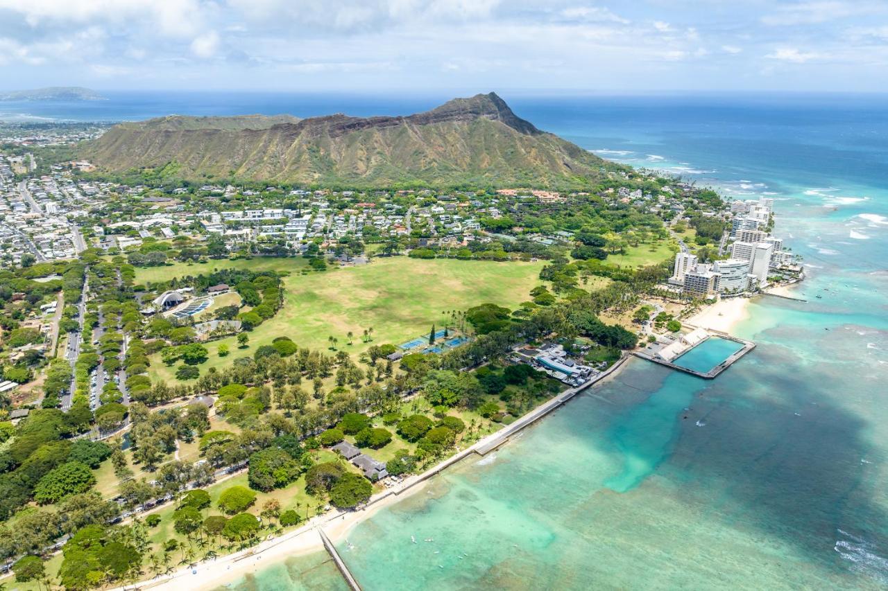 Апартаменты Waikiki Banyan W-Ocean Views With Free Parking! Гонолулу Экстерьер фото